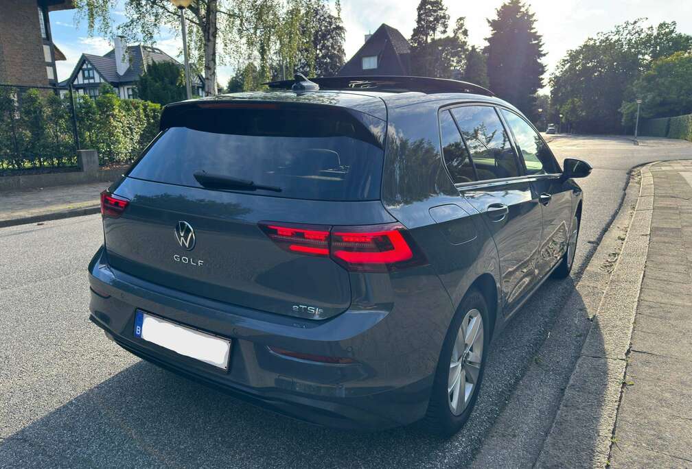 Volkswagen 1.5 eTSI 150pk DSG 7-Traps Automaat  Full Option  Panodak  HUD - Standkachel  IQ Light