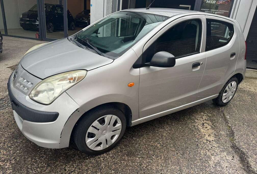 Nissan Pixo 1.0i
