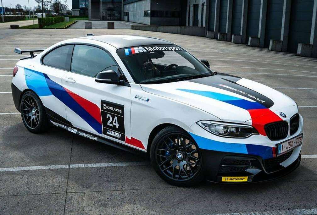 BMW Coupé M235i