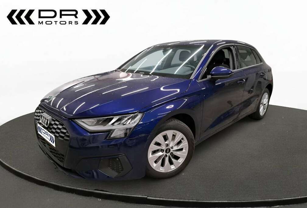 Audi 40 TFSIe - ATTRACTION PACK BUSINESS