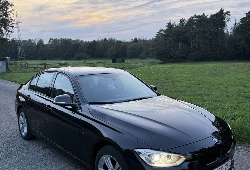 BMW 316iA