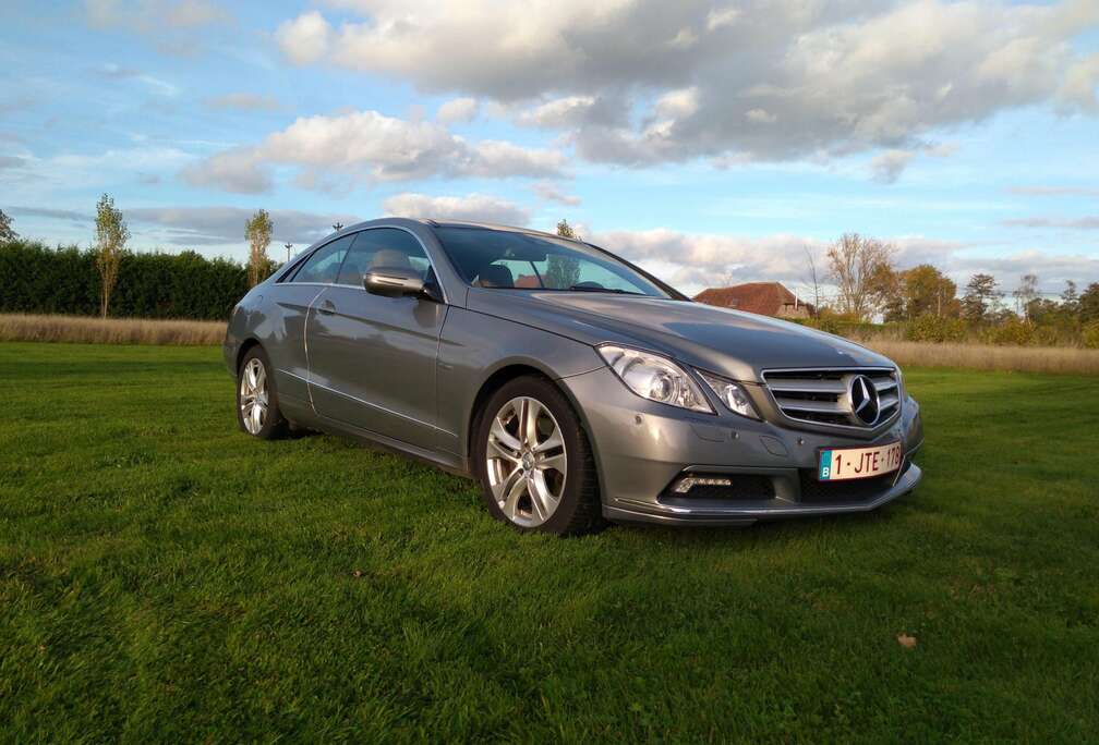 Mercedes-Benz E 350 CDI DPF Coupe BlueEFFICIENCY 7G-TRONIC