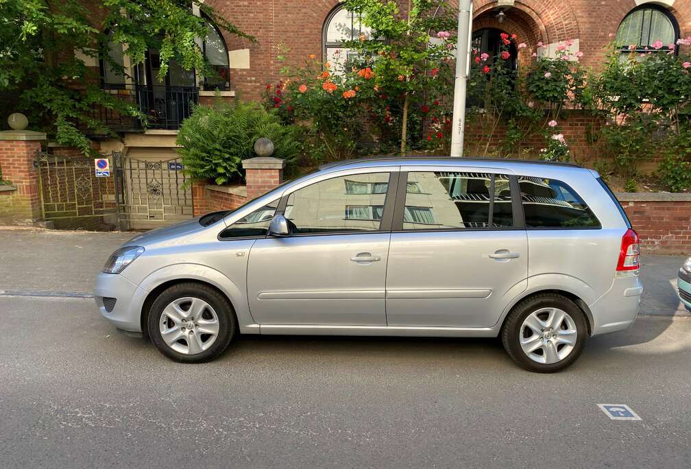 Opel Zafira 1.6i Enjoy