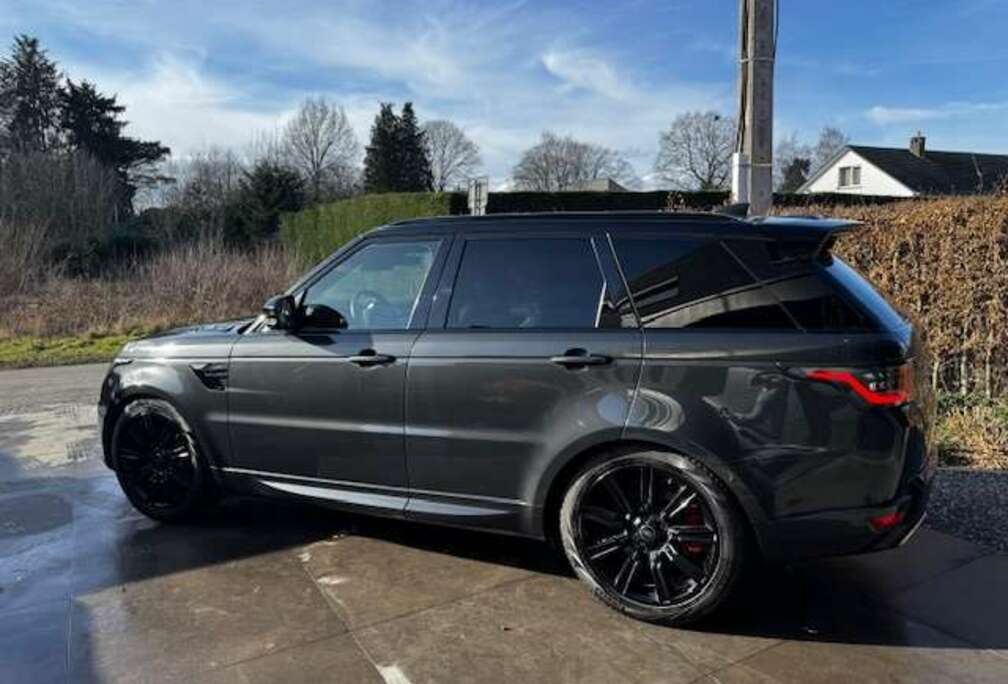 Land Rover P400e HSE Dynamic -New Battery-