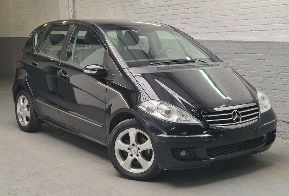 Mercedes-Benz A 150 Avantgarde -Très bel état  Prête à immat.