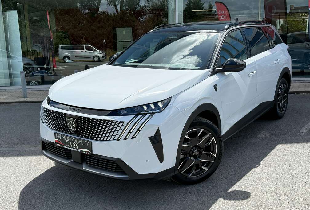 Peugeot MHEV GT 7ZIT / KEYLESS / ZETELVERWARMING / CAMERA / CARPLAY /