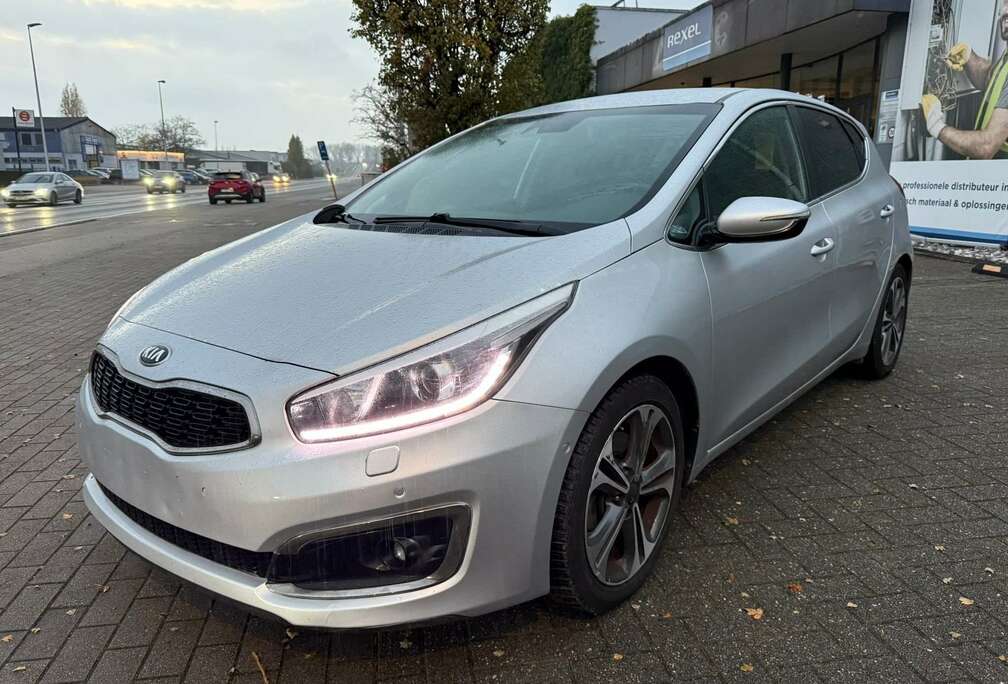 Kia Cee\'d 1.6 CRDi Sense ISG GARANTIE 1 AN/JAAR