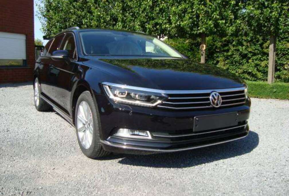 Volkswagen Passat SW 1.6 TDi Highline Business DSG Navi Touch/ App Connect/ Full LED/ Demoteerbare trekhaak ...