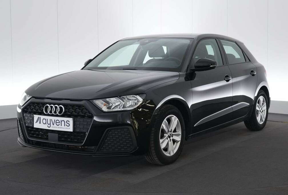 Audi Sportback 30 TFSI Attraction Business+ GPS PDC Key