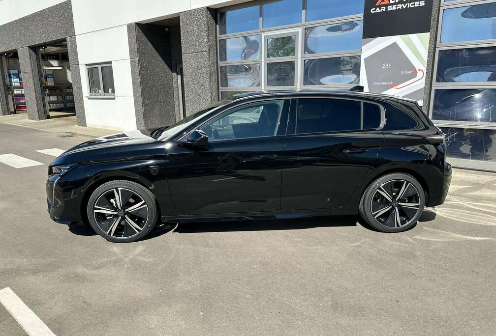 Peugeot 308 BlueHDi 130 EAT8 Style