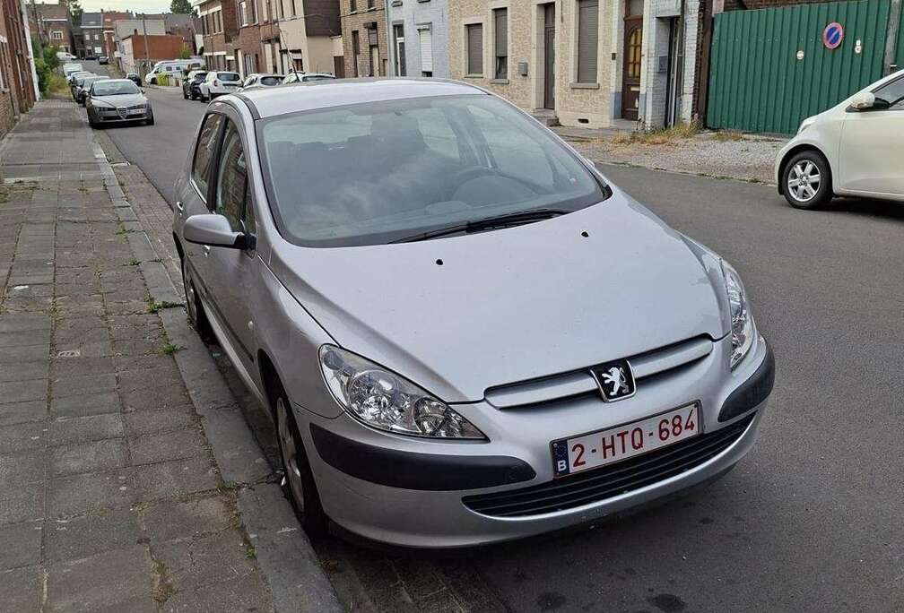 Peugeot 1.4i X-Line