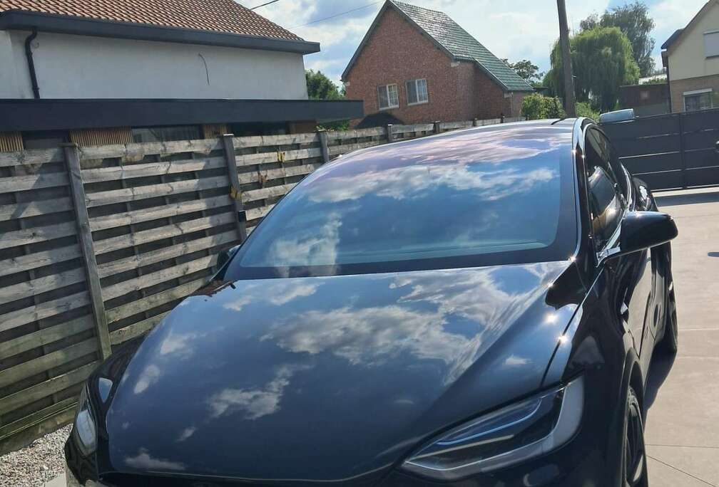 Tesla 100D Dual motor Long Range Full option