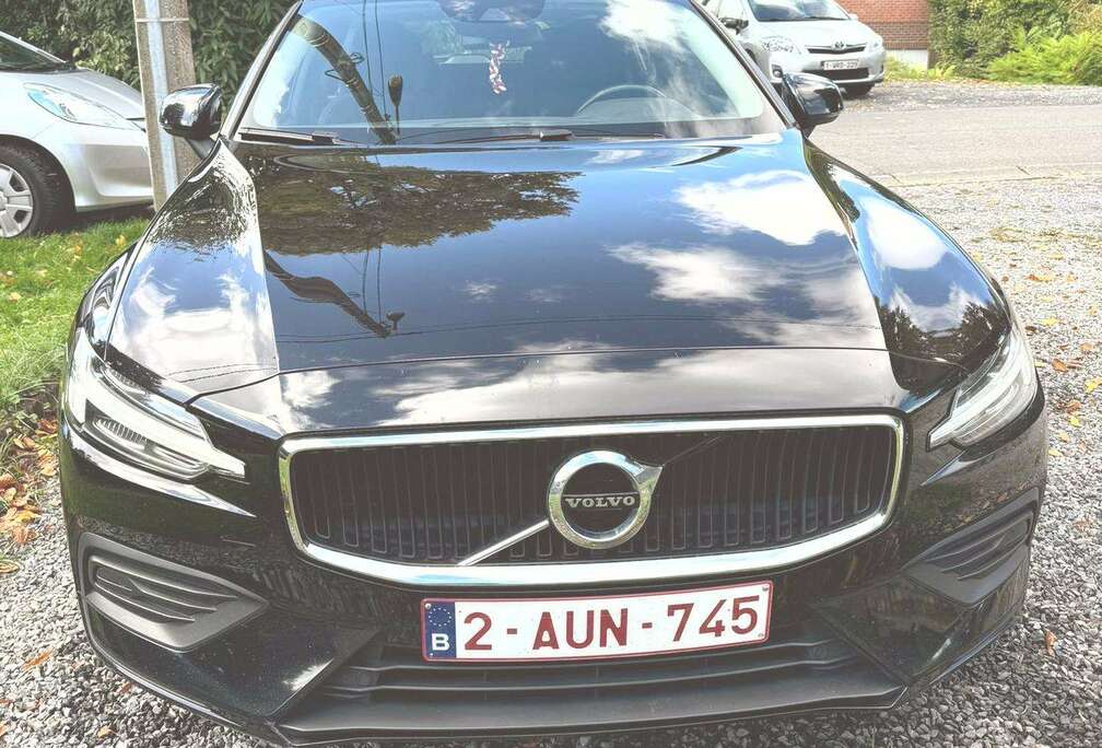 Volvo V60+2.0+D3+Momentum+attache remorque amovible