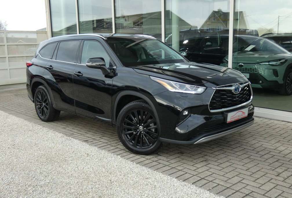 Toyota Hybrid AWD Premium Plus 7PL +Trekhaak +PANO