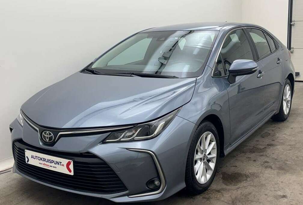 Toyota 1.5 VVT-I Sedan Dig.Aico Apple Carplay / Android A