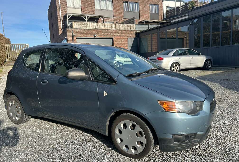 Mitsubishi Colt 1.1i/ GARANTIE 12MOIS/ CARPASS/ CT