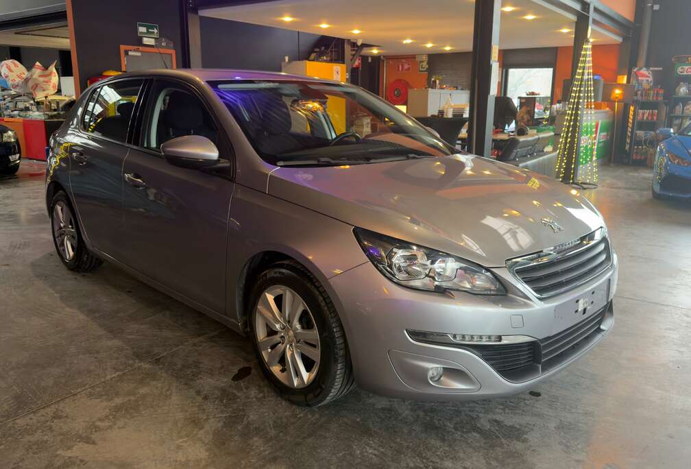 Peugeot 308 1.2  Access/12 mois de garantie