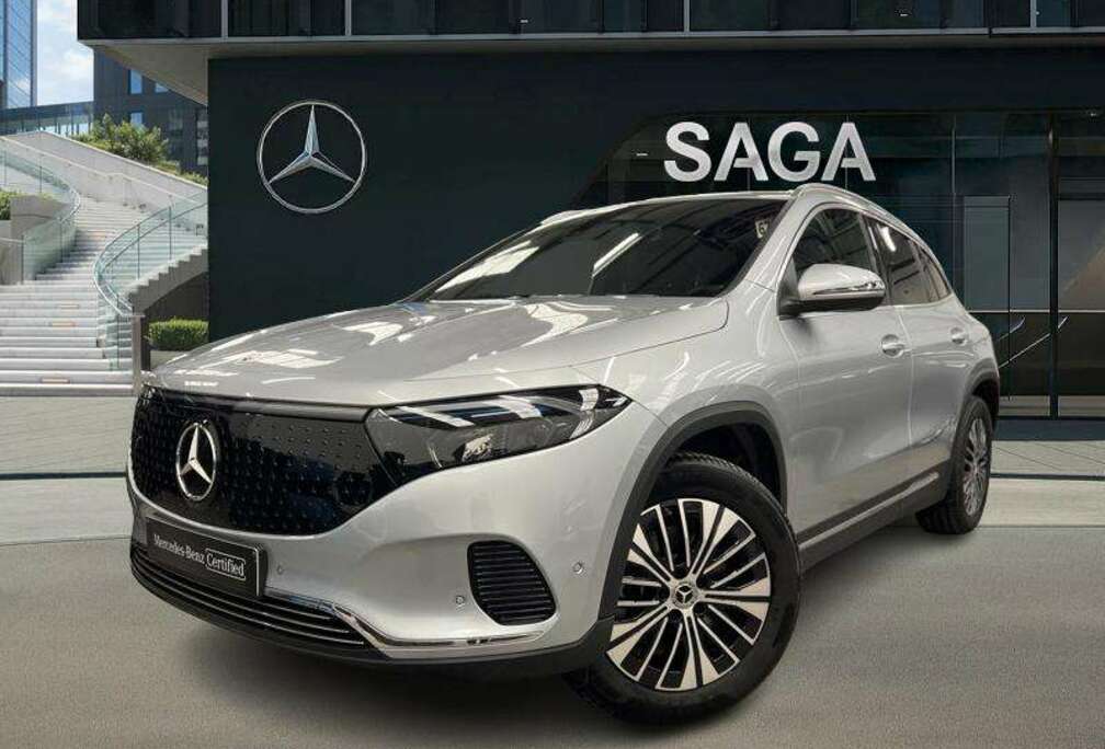 Mercedes-Benz + Luxury Line