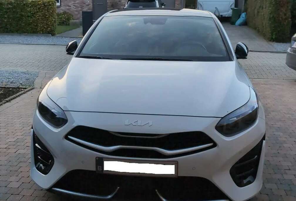 Kia ProCeed 1.5 T-GDi GT-Line ISG DCT GT-Line