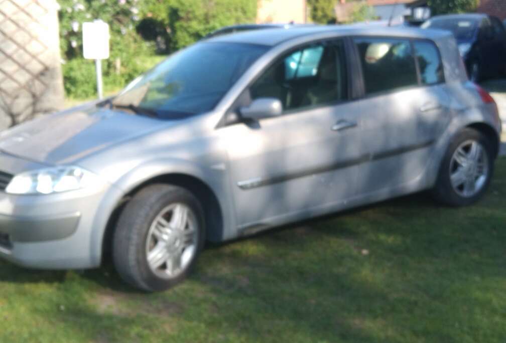 Renault Megane 1.6i 16v Dynamique Confort