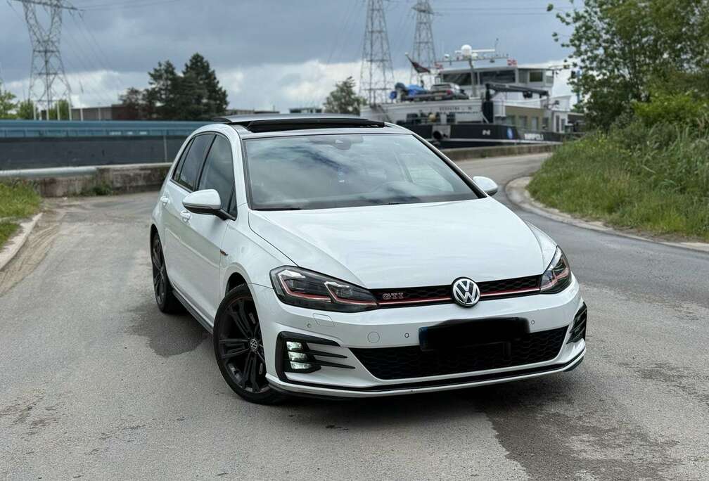 Volkswagen Volkswagen Golf 7.5 GTI PERFORMANCE
