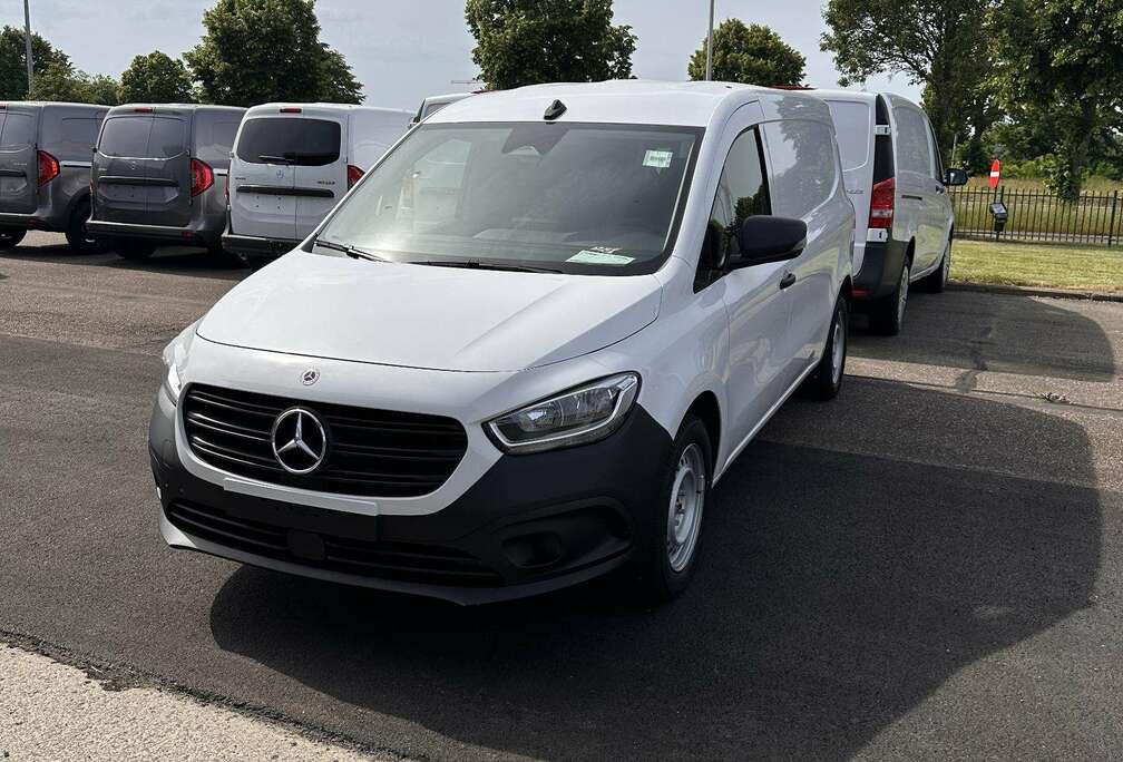Mercedes-Benz 110 CDI L2 Base