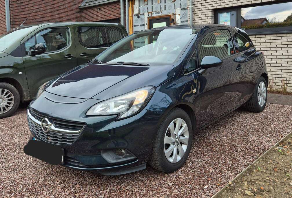 Opel Corsa 1.2i Essentia