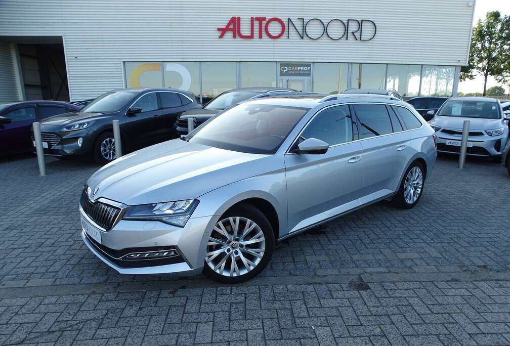 Skoda Superb Combi PHEV 1.4 TSI Ultimate  DSG * FULL!!!