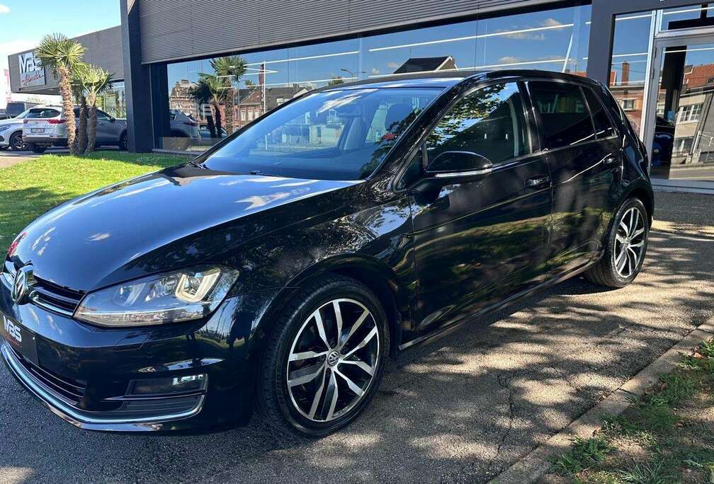 Volkswagen * 1.6 CR TDi Highline* NAVI* CRUISE* RADAR AV/AR*
