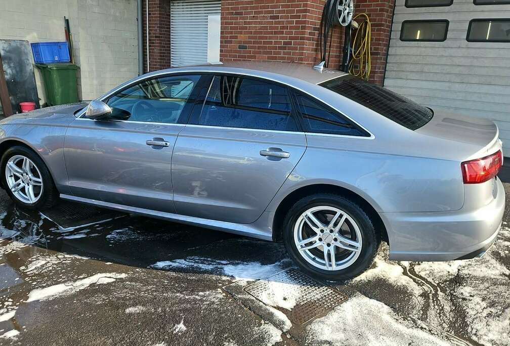 Audi 2.0 TDI 150 Ambition Luxe