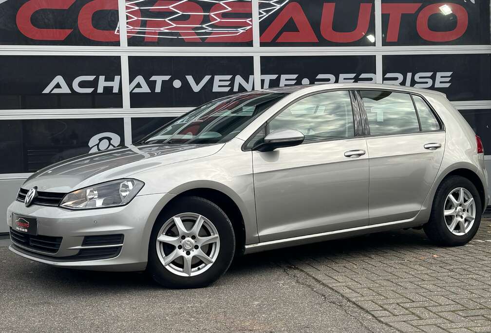 Volkswagen Golf 1.6 CR TDi CLIM AUTO CRUISE DETECT JA ACC USB