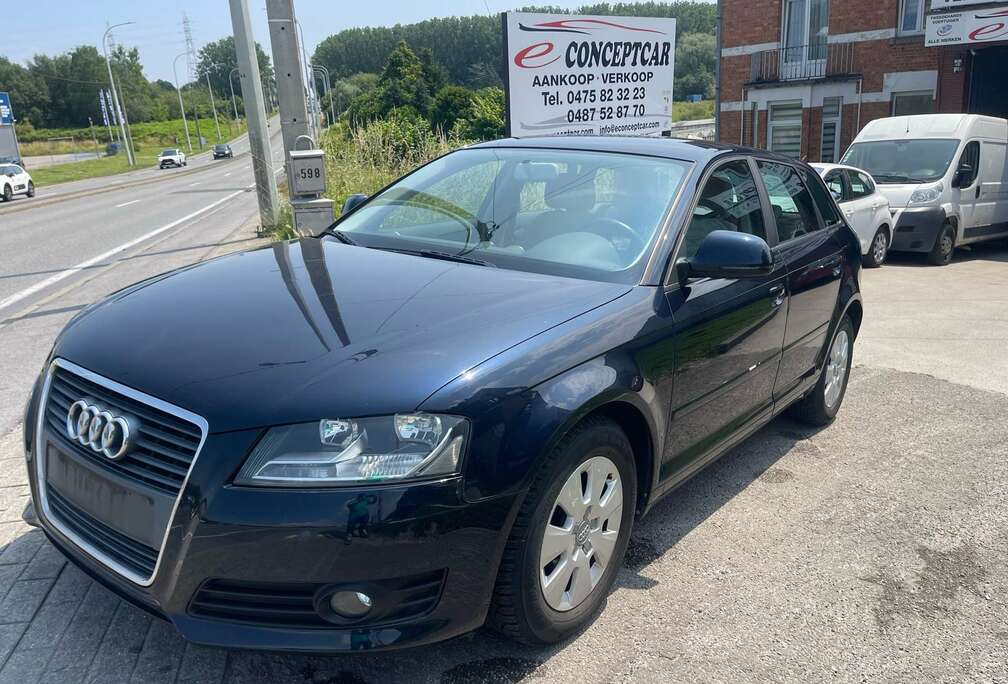 Audi Sportback 1.6 TDi e Attraction Start/Stop DPF