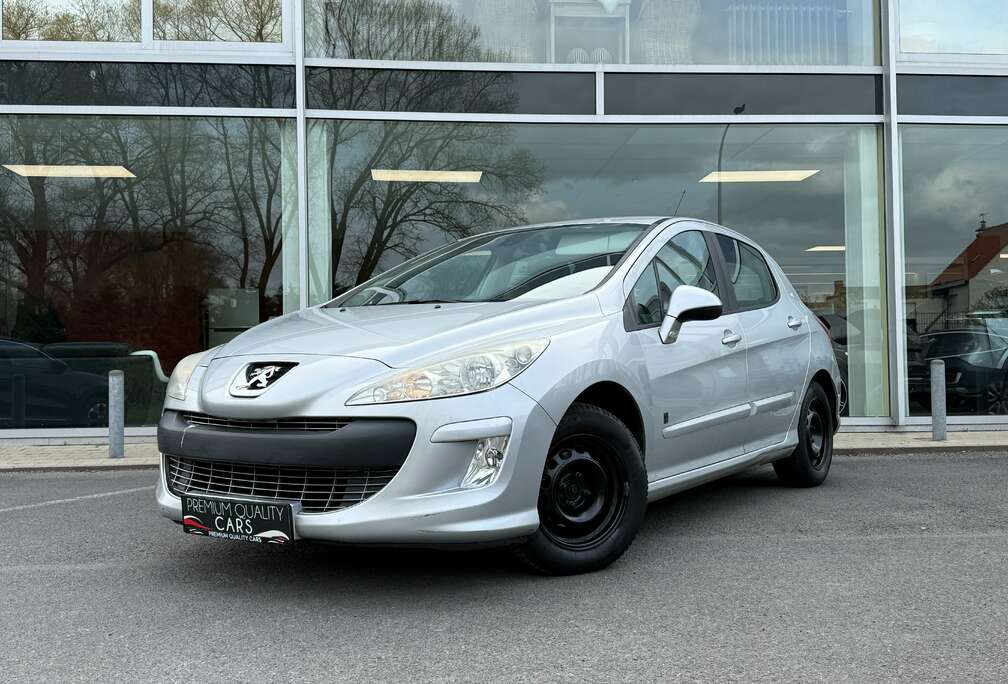 Peugeot 1.6 HDi / AIRCO / NAVIGATIE / ZETELVERWARMING / LEDER /