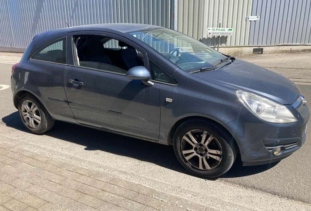 Opel 1.2 - 80 Twinport Enjoy*problème moteur*