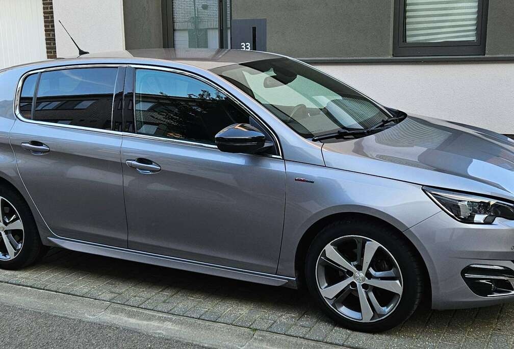Peugeot 308 1.2 PureTech GT Line STT