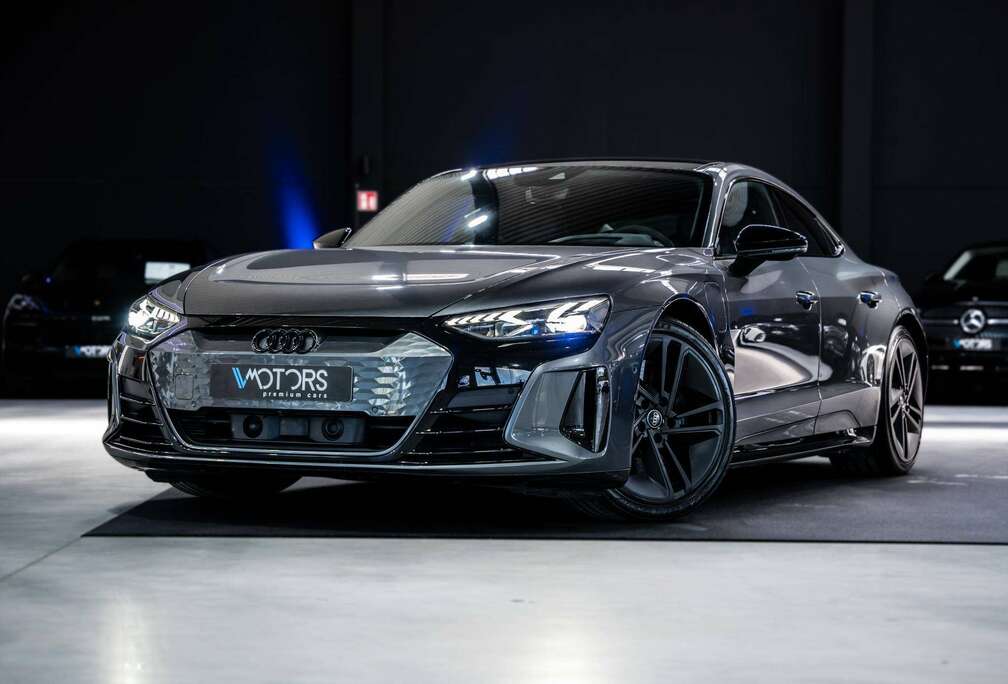 Audi RS E-Tron GT 93.4 kWh - Vierwielbesturing - Adaptieve luchtvering - Matrix LED LASER - B&O - HUD - Carbon instaplijsten