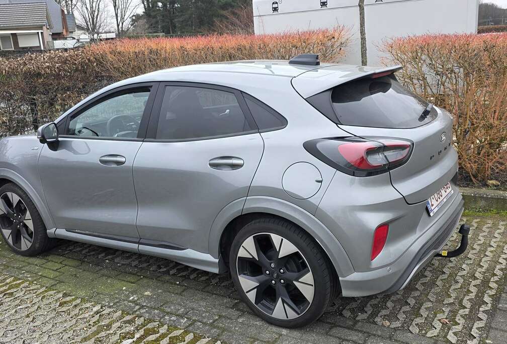Ford Puma 1.0 EcoBoost mHEV ST-Line X