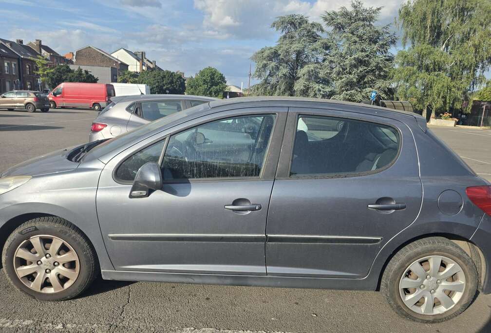 Peugeot 1.4 HDi 70ch BLUE LION Urban