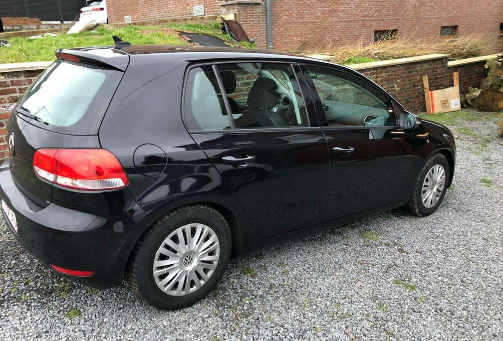Volkswagen Golf 1.6 CR TDi BlueMotion DPF