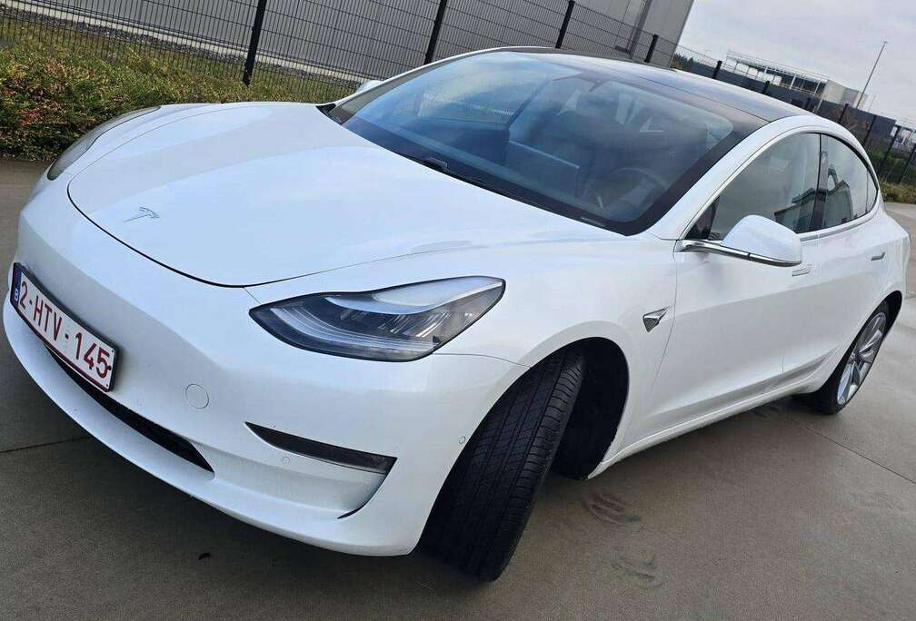 Tesla Model 3 75 kWh Long-Range Dual Motor
