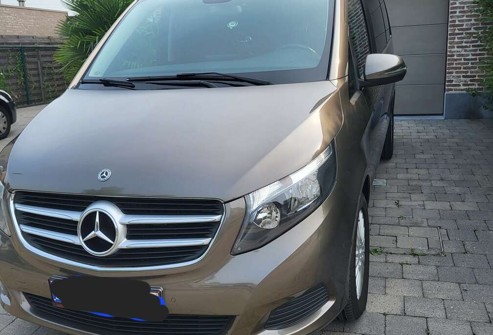 Mercedes-Benz V 220 (BlueTEC) d lang 7G-TRONIC Edition