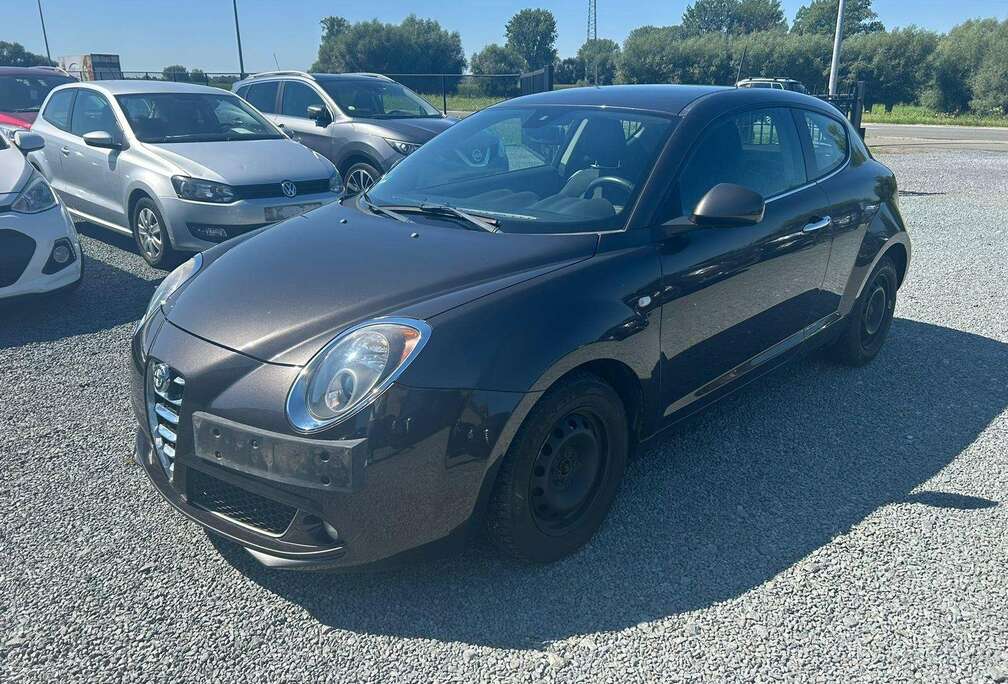 Alfa Romeo 1.4L BENZINE. 124500 KM. 2013. 5300 EURO