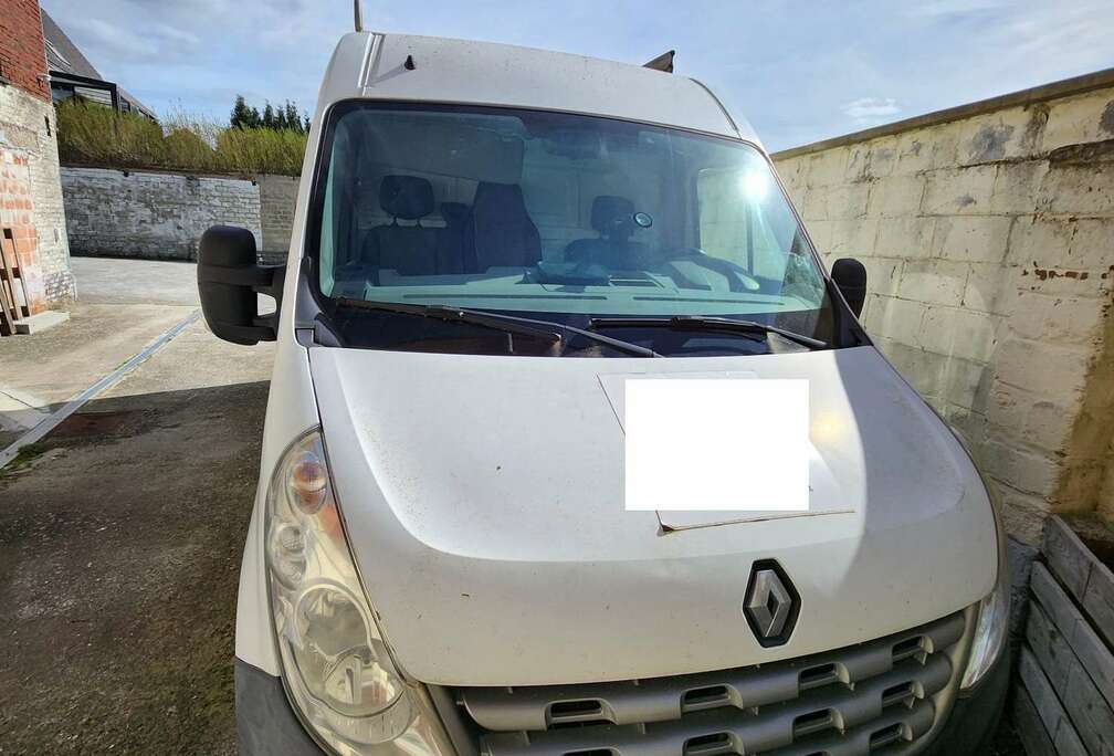 Renault 2.3 dCi 125 L3H2