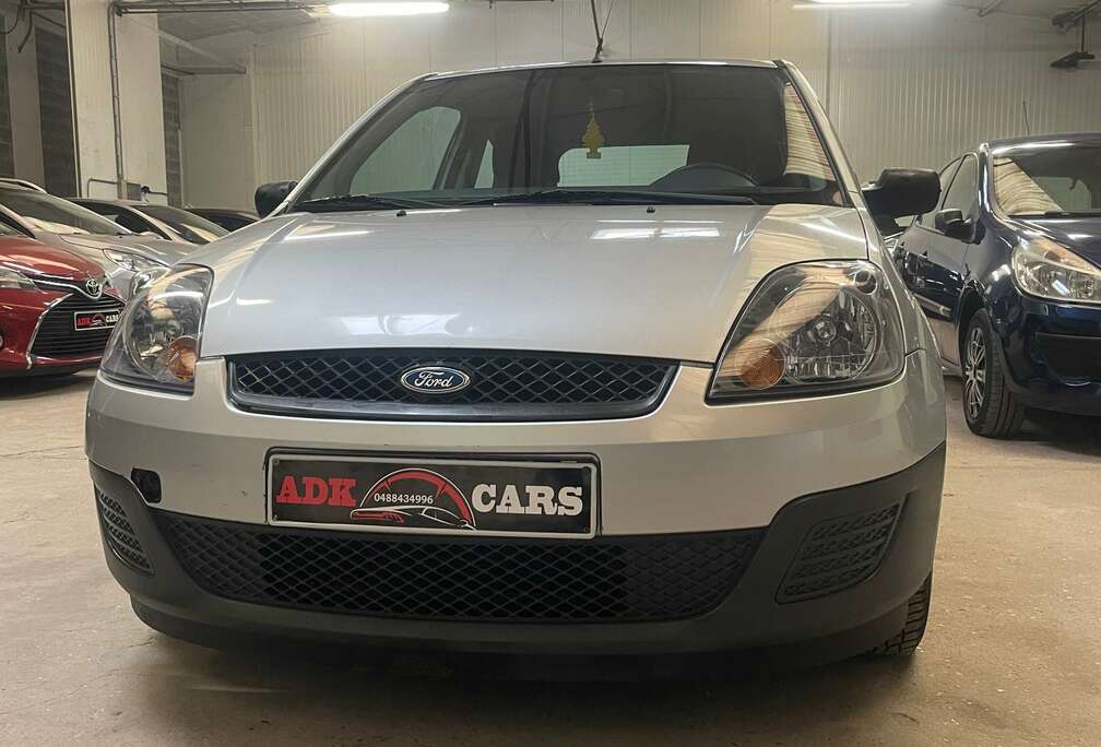 Ford 1.4i 16v Ambiente Durashift