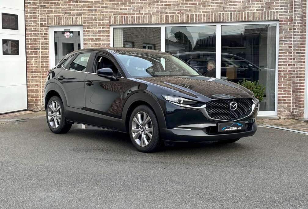 Mazda CX-30 2.0 M-HYBRID SKYCRUISE / 56000km / 12m wb