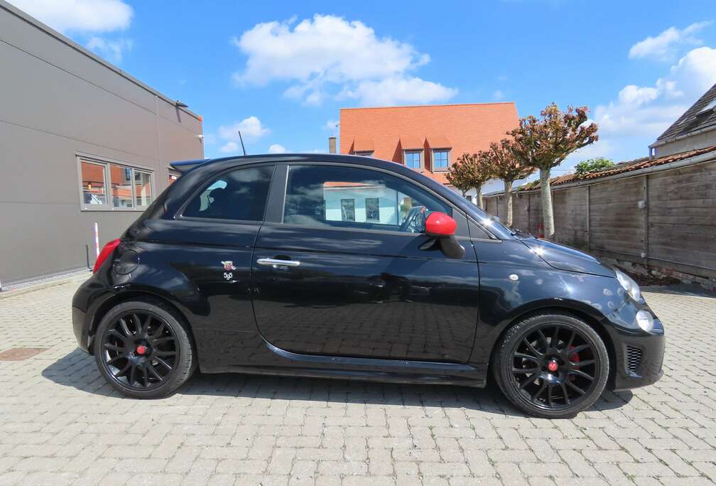 Fiat 500 1.4 T-Jet Abarth 595 PISTA