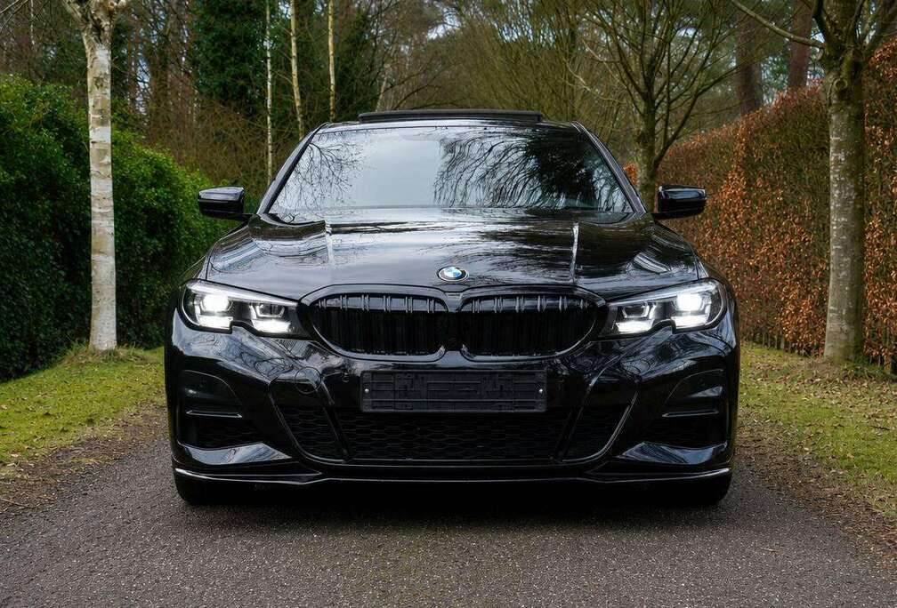 BMW BMW 330i XDrive M Sport automaat full option
