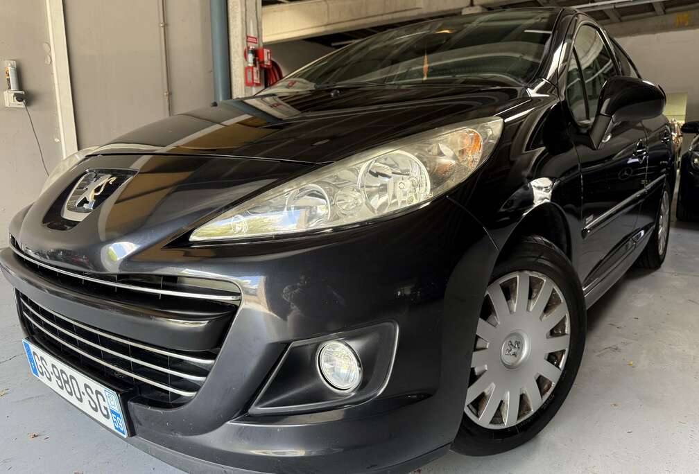 Peugeot 1.6 E-HDI 92ch 98 G - 200 000 kms - DISTRI NEUF