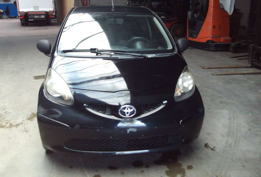 Toyota Aygo 1.0i VVT-i Plus