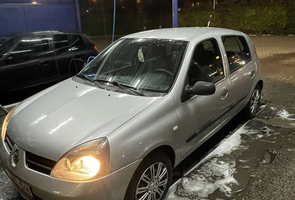 Renault 1.2i Campus